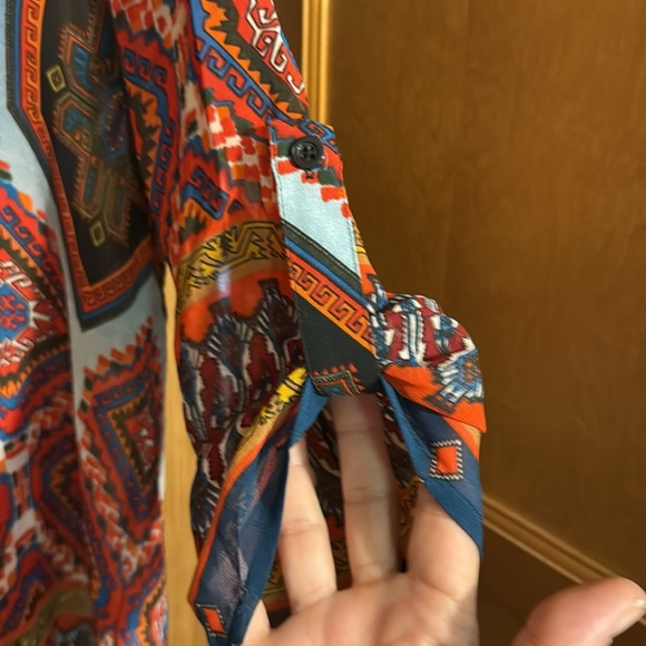 Gibson Latimer Bohemian Multicolor V-Neck Women's Top sheer size medium - Picture 4 of 6